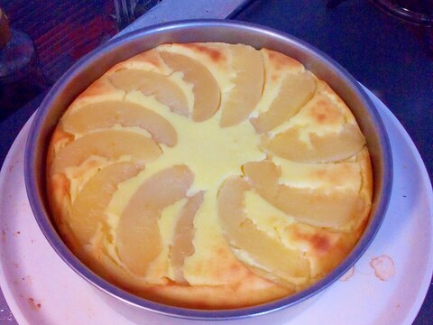 桃のベイクドチーズケーキ